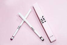 Load image into Gallery viewer, Royal jam lip liner