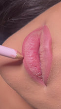 Load and play video in Gallery viewer, Foxy pink lip liner
